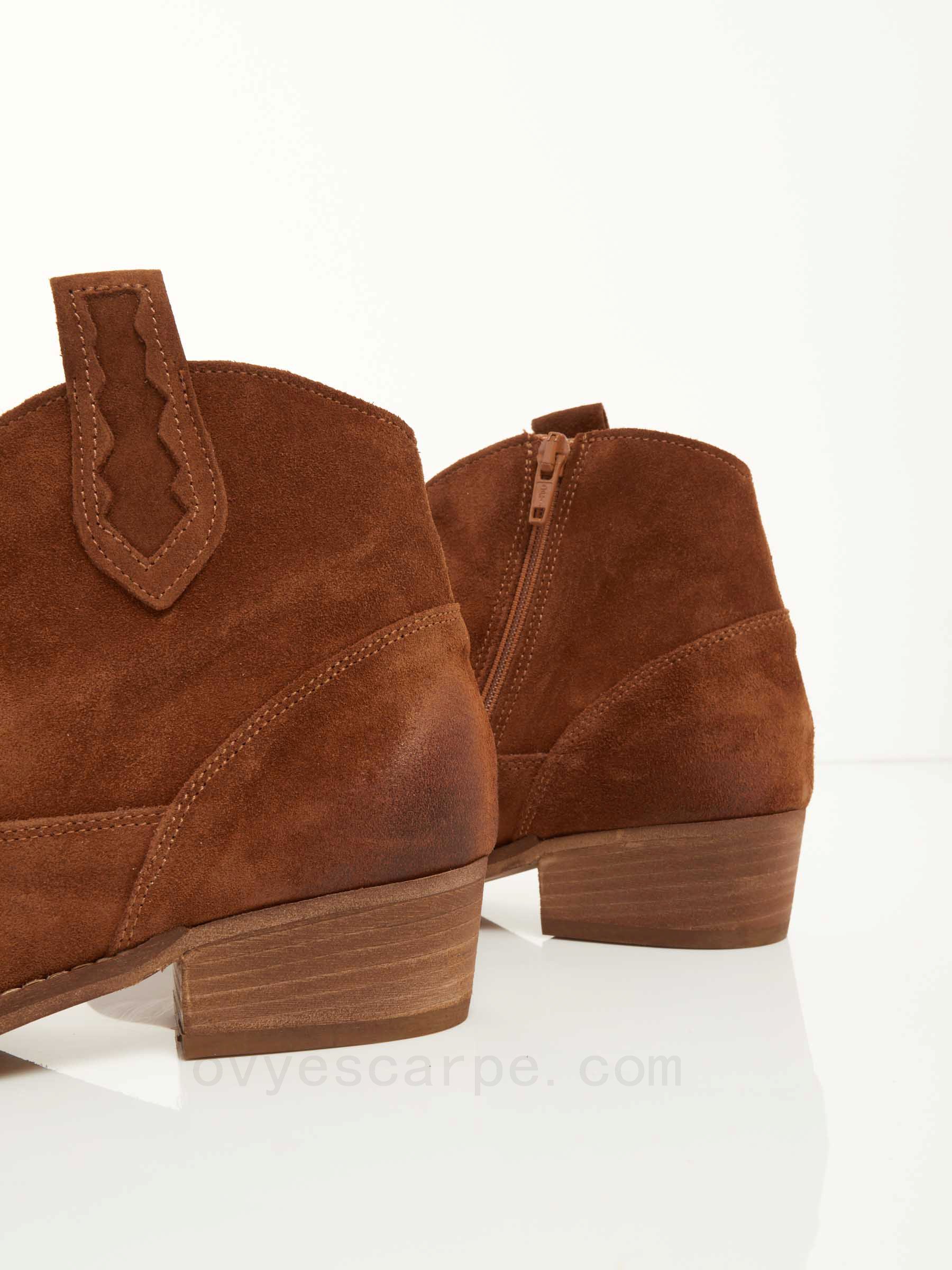 Suede Cowboy Ankle Boots F08161027-0524 Sconti